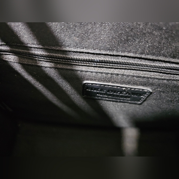 Like Dreams Black Tote with Pink Patch Details - Picture 15 of 16